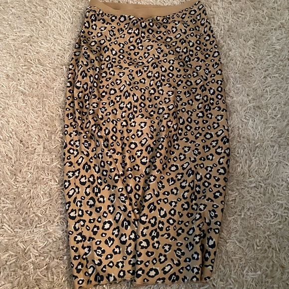 Ruby and Jenna, cheetah midi skirt - Picture 1 of 1